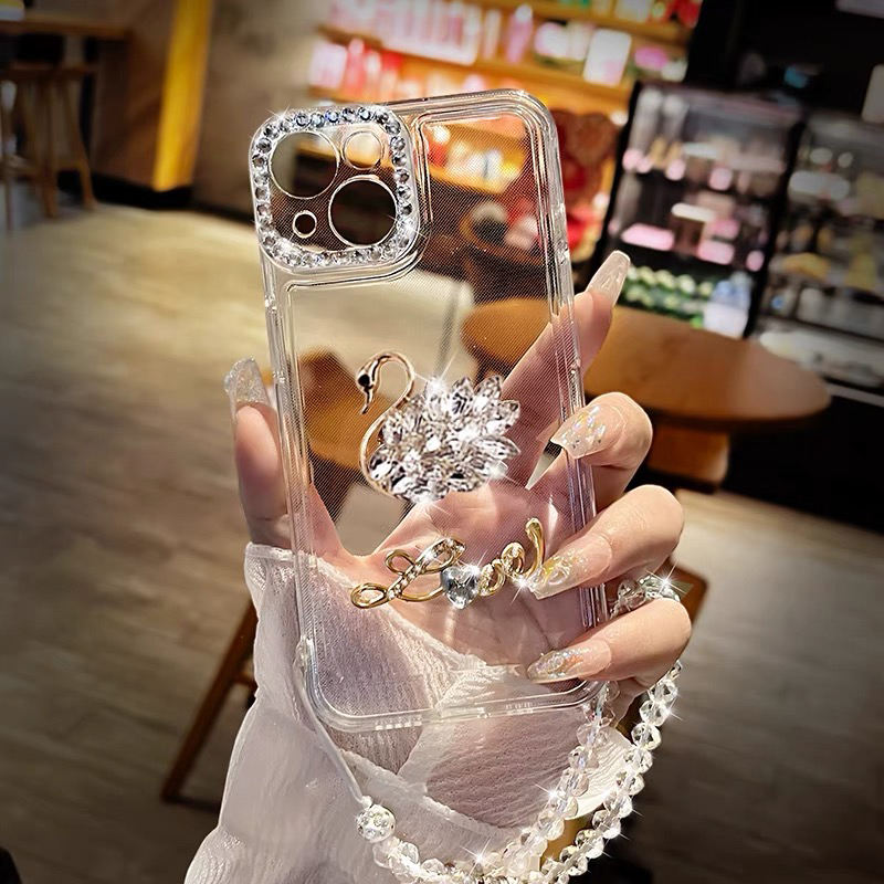 Sparkling Swan Diamond Pearl Luxury Case